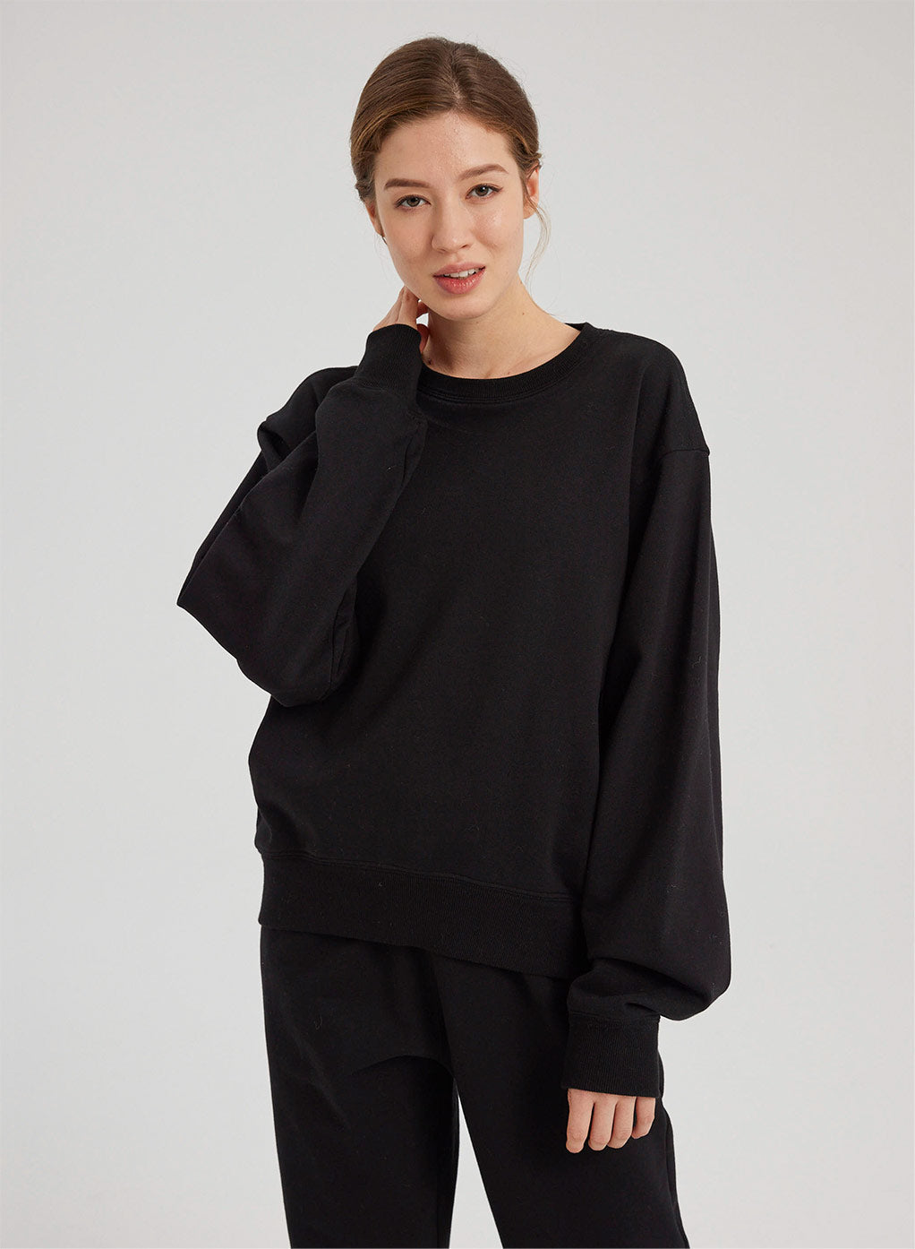 NAP Drop Shoulder Loose Sweatshirt