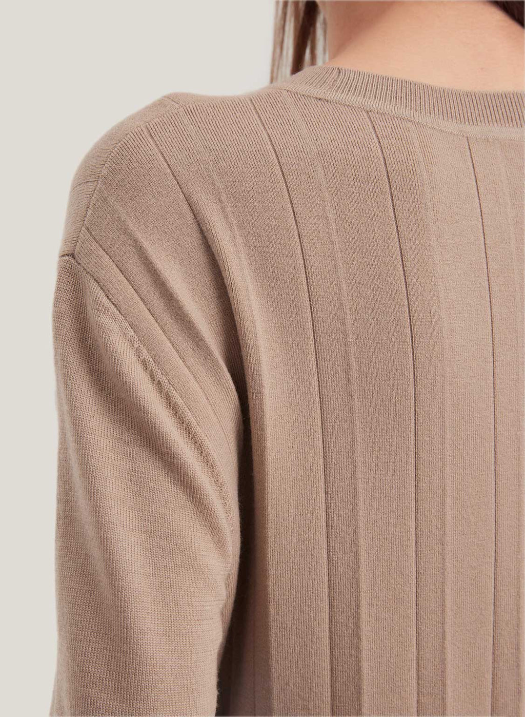 Mellow Split Pure Merino Wool Midi Top