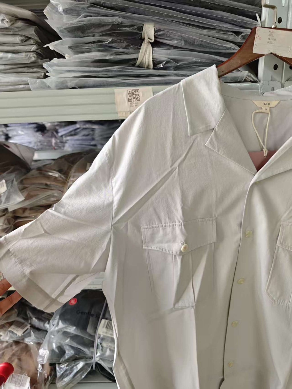 Patch Pocket Loose Shirt