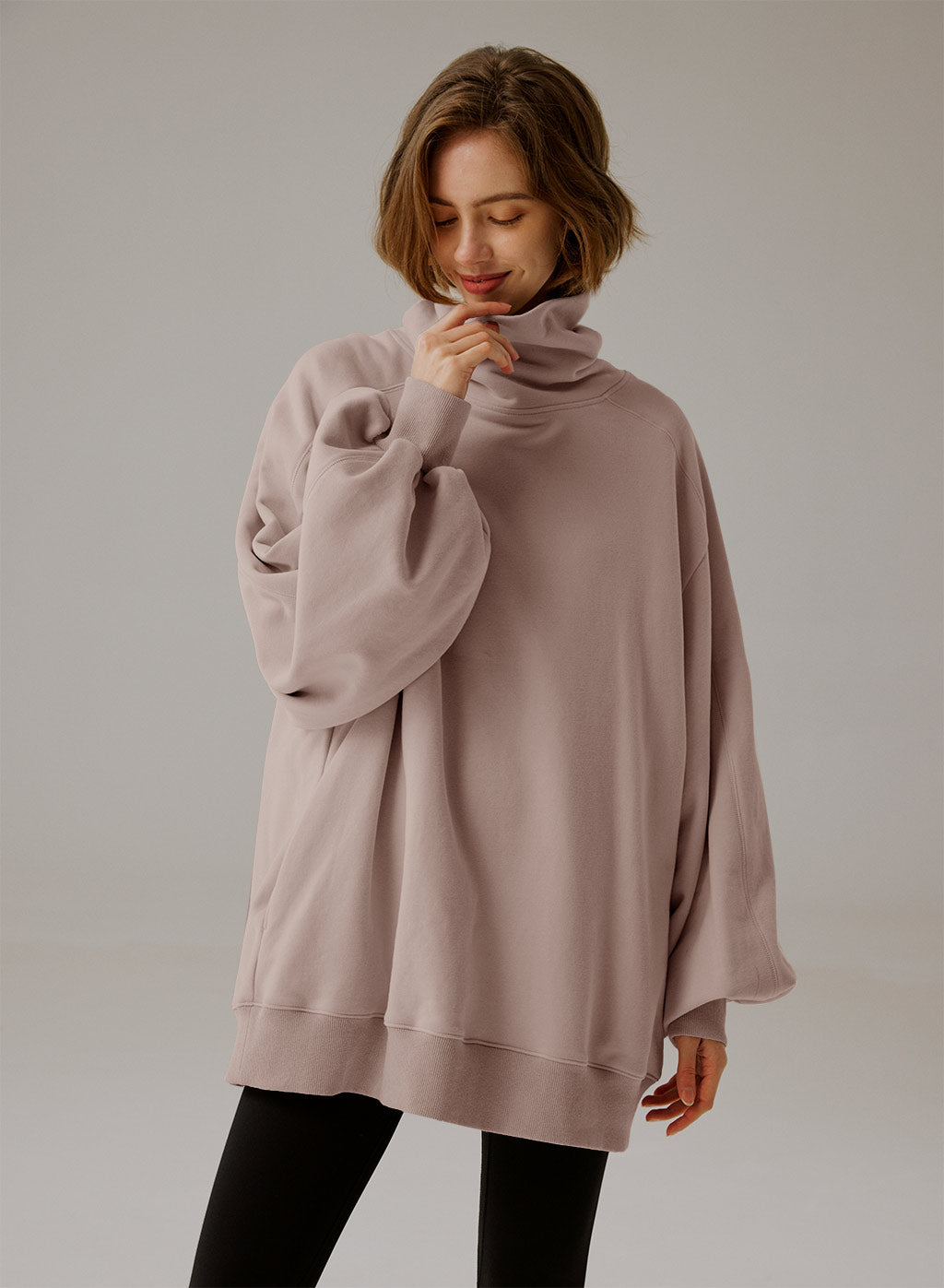 Boxy Turtleneck Sweatshirt