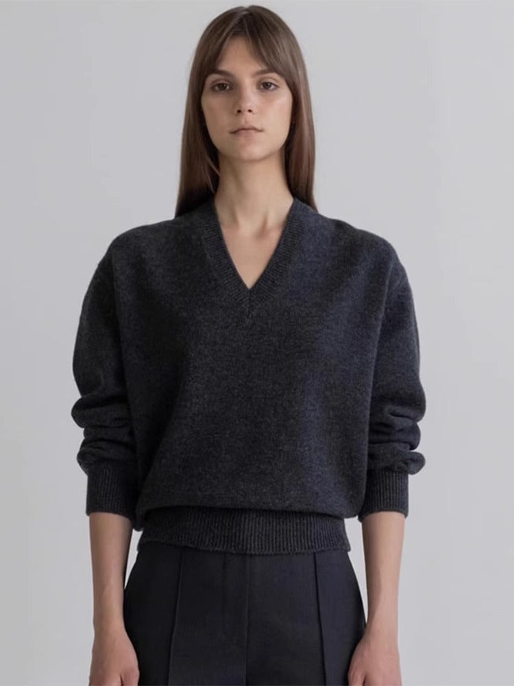 V-neck sweater women's 2025 spring and autumn new lazy wind gray wool blended knitted sweater women's clothing