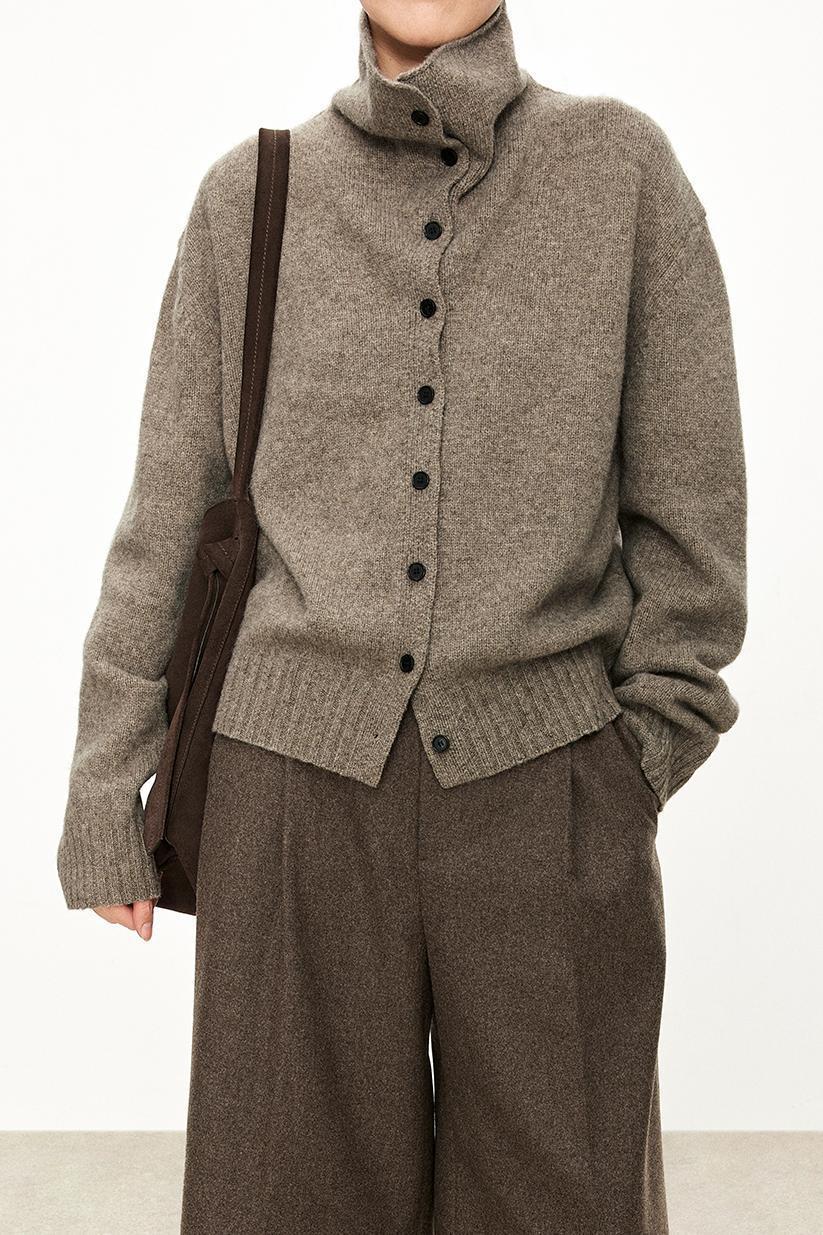 heavy wool, casual wear button-down hourglass collar inverted T-cardigan