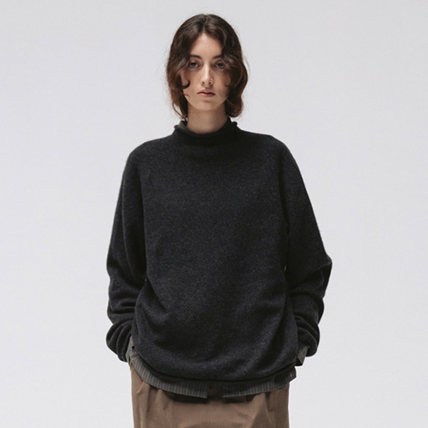 Sweater women's 2025 autumn and winter new high-end, semi-turtleneck wool knitted sweater top