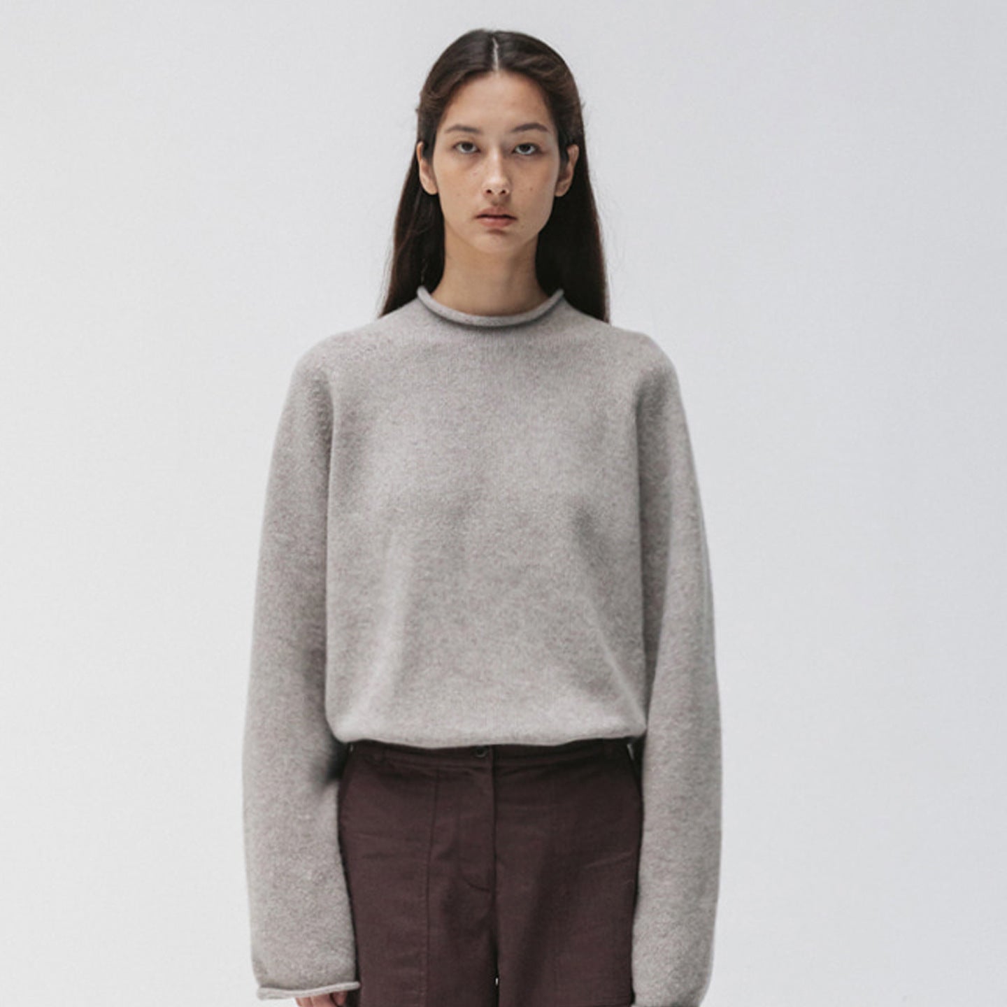 Sweater women's 2025 autumn and winter new high-end, semi-turtleneck wool knitted sweater top