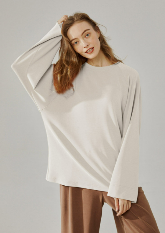 Long-Sleeve Graphic Logo Top