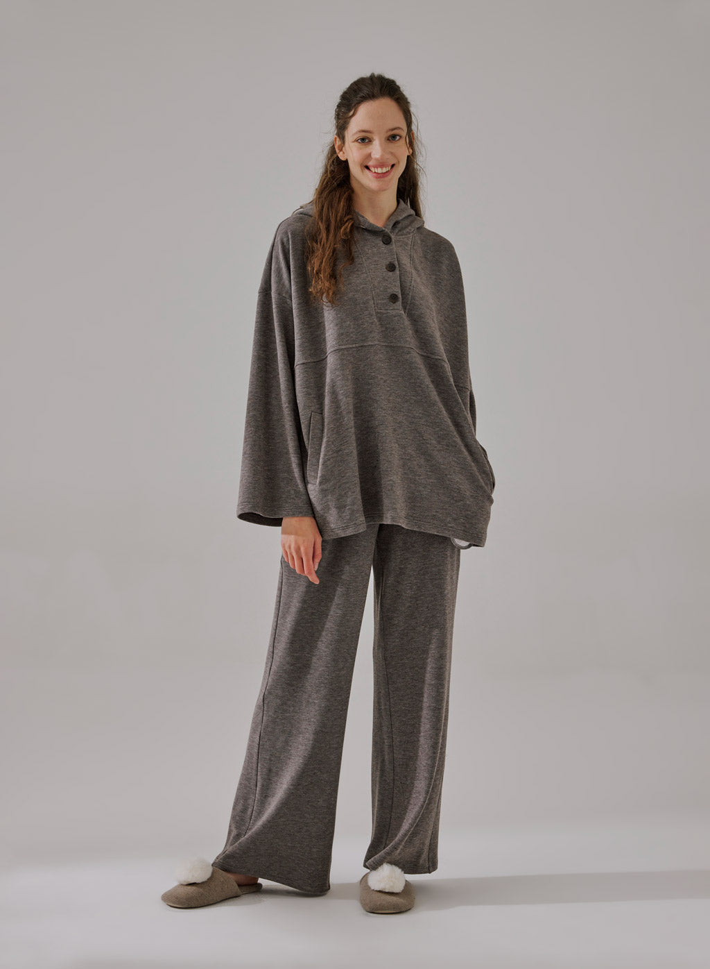 Loose-Fit Pocket Pants